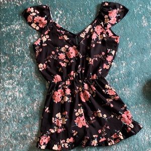 Pins&Needles Romper worn by Jessie James Decker!